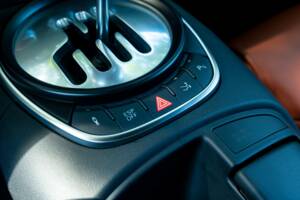 Image 26/33 of Audi R8 (2007)