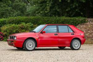Bild 13/50 von Lancia Delta HF Integrale Evoluzione II (1994)