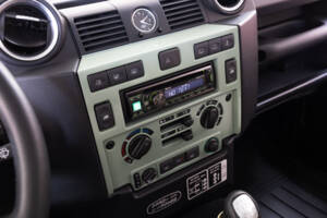 Image 14/36 of Land Rover Defender (2016)