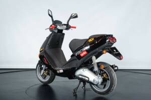Imagen 8/23 de Aprilia SR 50 (1997)