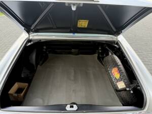 Immagine 25/36 di Mercedes-Benz 250 SE (1966)