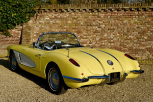 Image 2/50 of Chevrolet Corvette (1958)