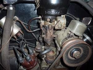 Image 21/81 of Volkswagen Beetle 1200 (1965)
