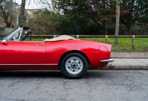 Image 15/28 of FIAT Dino Spider (1968)