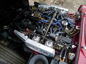 Image 10/15 de Jaguar Type E V12 (1972)