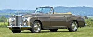 Immagine 3/50 di Bentley S 1 Continental DHC (1958)
