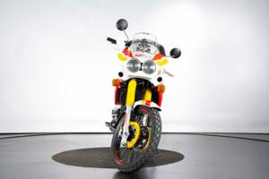 Image 7/35 de Yamaha XTZ 750 Super Ténéré (1989)