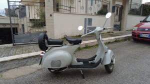 Image 7/9 of Piaggio Vespa 125 (1962)