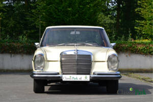 Image 8/49 of Mercedes-Benz 280 SE 3,5 (1972)