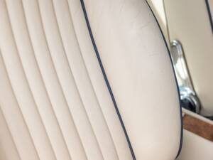 Bild 31/70 von Aston Martin V8 EFi (1988)