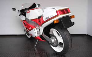Image 67/95 of Bimota YB6 (1990)