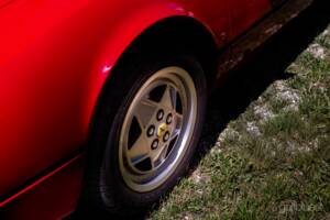 Image 22/73 of Ferrari 208 GTS Turbo (1989)