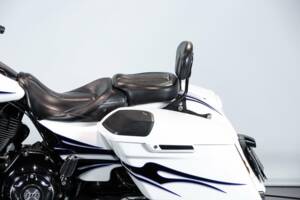 Bild 18/50 von Harley-Davidson DUMMY (2015)