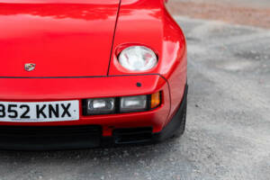 Image 11/50 of Porsche 928 S (1986)