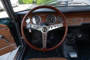 Image 50/83 of Alfa Romeo Giulia GT 1300 Junior (1968)