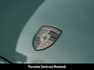 Imagen 2/35 de Porsche Cayenne Turbo E-Hybrid (1900)