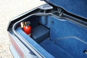 Image 25/50 of Aston Martin Virage Volante (1994)