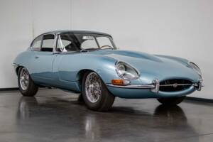 Bild 2/28 von Jaguar E-Type 4.2 (1965)