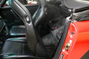 Image 23/47 of Porsche 911 Carrera 3.2 (1989)