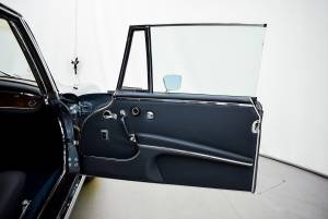 Bild 27/31 von Mercedes-Benz 250 SE (1967)