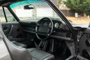 Afbeelding 2/50 van Porsche 911 Turbo 3.3 (1989)