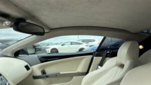 Imagen 20/60 de Aston Martin DB 9 (2011)
