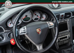 Image 31/54 of Porsche 911 Carrera 4S (2006)
