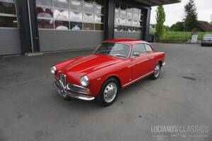 Imagen 1/68 de Alfa Romeo Giulietta Sprint 1300 (1965)