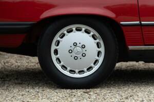 Imagen 49/50 de Mercedes-Benz 560 SL (1986)