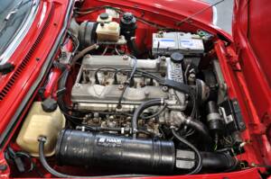 Imagen 18/30 de Alfa Romeo 1.6 Spider (1992)
