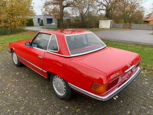 Image 118/177 de Mercedes-Benz 350 SL (1974)