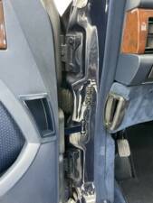 Image 23/40 de Mercedes-Benz 560 SEL (1987)