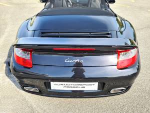 Immagine 6/17 di Porsche 911 Turbo (2007)