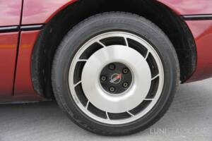 Afbeelding 17/45 van Chevrolet Corvette Convertible (1988)