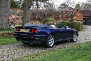 Image 8/41 of Aston Martin V8 Volante (1998)