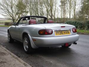 Afbeelding 4/23 van Mazda MX-5 1.8 (1997)
