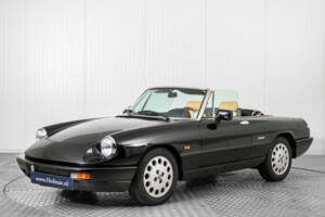 Image 1/50 of Alfa Romeo 2.0 Spider (1991)