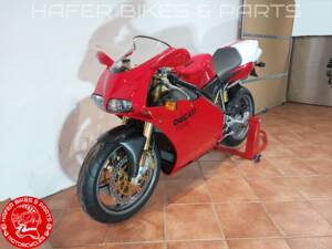 Immagine 8/40 di Ducati DUMMY (2002)