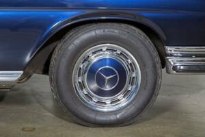 Bild 19/34 von Mercedes-Benz 280 SE 3,5 (1969)