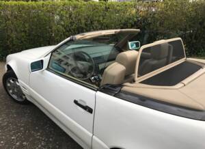 Afbeelding 7/8 van Mercedes-Benz SL 320 (1995)