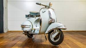 Image 2/14 de Piaggio Vespa 125 (1961)