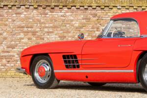Image 36/50 of Mercedes-Benz 300 SL Roadster (1957)