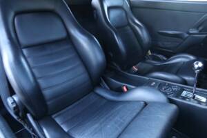 Bild 28/50 von Ferrari F 355 Berlinetta (1996)