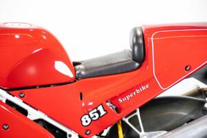 Image 33/50 of Ducati DUMMY (1990)