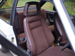 Afbeelding 35/50 van Ford Escort RS 2000 (1979)