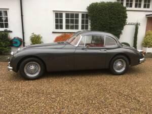 Image 10/18 de Jaguar XK 150 FHC (1960)