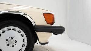 Imagen 11/15 de Mercedes-Benz 560 SL (1986)