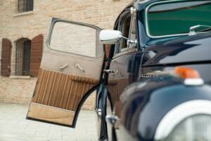 Bild 44/50 von Opel Kapitän (1951)