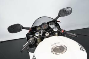 Imagen 30/40 de Yamaha DUMMY (1998)