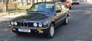 Image 90/100 of BMW 323i (1984)